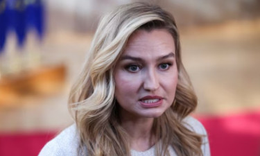 যুদ্ধের প্রভাবে বিমান জ্বালানি সংকটের সতর্কতা সুইডেনে