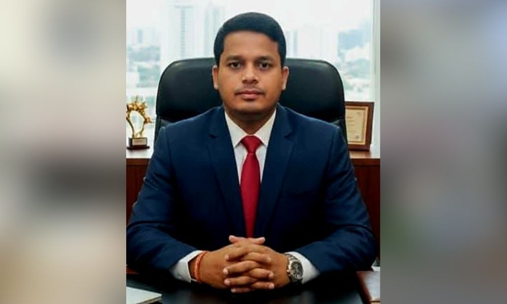 পঞ্চগড়ে ট্রাকচাপায় প্রাণ গেল আইনজীবীর