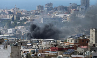 লেবানন ও ফিলিস্তিনের পশ্চিম তীরে ইসরায়েলি হামলা