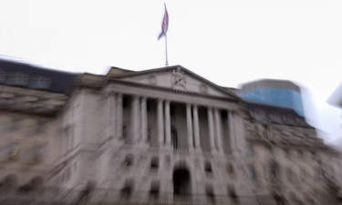 বিমা খাতে ঝুঁকি কমাতে কঠোর নিয়ম আনছে ব্যাংক অব ইংল্যান্ড