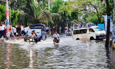 কুমিল্লা ডুবছে—জেগে ওঠার সময় এখনই