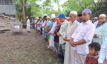 ২০ দিন পর দেশে এলো প্রবাসী শ্রমিকের লাশ, দাফন সম্পন্ন