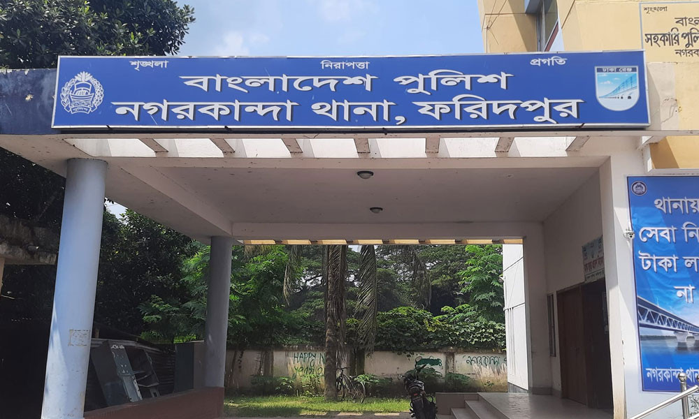 বেপরোয়া ট্রাকচাপায় আহত ২০, গণপিটুনিতে চালক নিহত