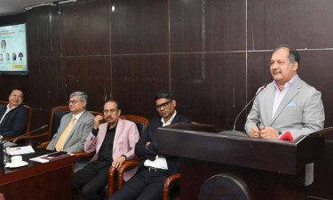 তথ্যপ্রবাহ সভ্যতার জন্য অক্সিজেনের মতো গুরুত্বপূর্ণ : তথ্যমন্ত্রী