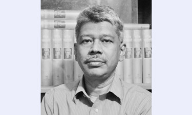 বাম্পার ফলনের পরও কৃষকের দুঃখ কেন ঘোচে না