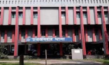 নোয়াখালীতে মায়ের সামনে ডাম্প ট্রাকের নিচে প্রাণ গেল শিশুর