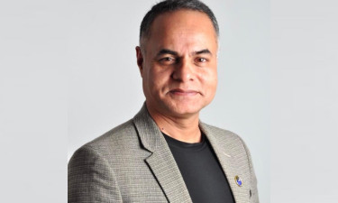 সাংবাদিক নজরুল ইসলাম মিঠুকে বিদেশ যেতে বাধা