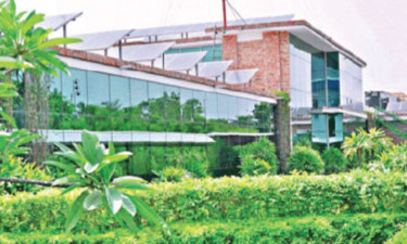 লিড সনদ পেলআরো চার পোশাক কারখানা