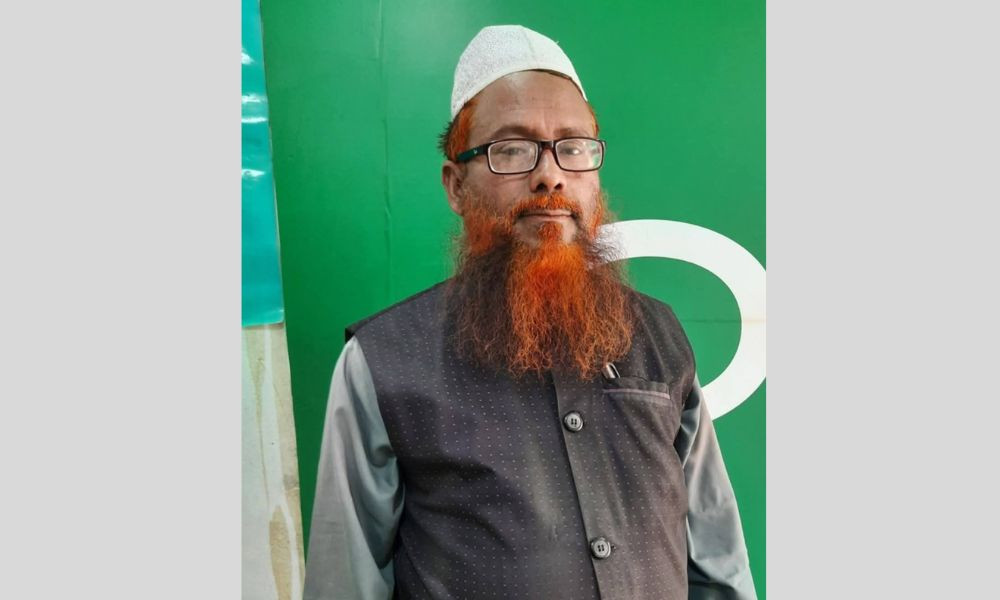 স্কুলছাত্রীকে ধর্ষণের অভিযোগে প্রধানশিক্ষক গ্রেপ্তার