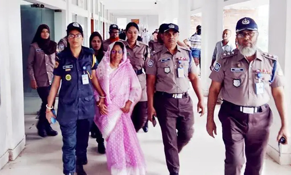 সাবেক এমপি রুমীকে নতুন মামলায় শ্যোন অ্যারেস্ট দেখালেন আদালত