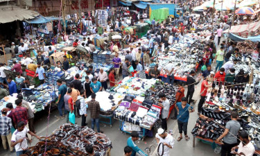 গুলিস্তানের ফুটপাতে প্রতিদিন কোটি টাকার চাঁদাবাজি