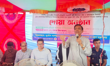 ফ্যাসিস্ট সরকার ২০০ বিলিয়ন ডলার বিদেশে পাচার করেছে : হুইপ আশরাফ