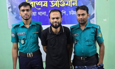 চট্টগ্রামে ৫০ হাজার পিস ইয়াবাসহ পুলিশ সদস্য গ্রেপ্তার