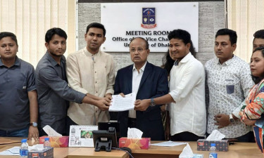 ঢাবিতে গেস্টরুম-গণরুমে নির্যাতনের বিচার দাবি ছাত্রদলের