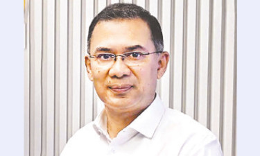 ‘ওই বালিশ তো জাদুঘরে রেখে দেওয়া যায়...’