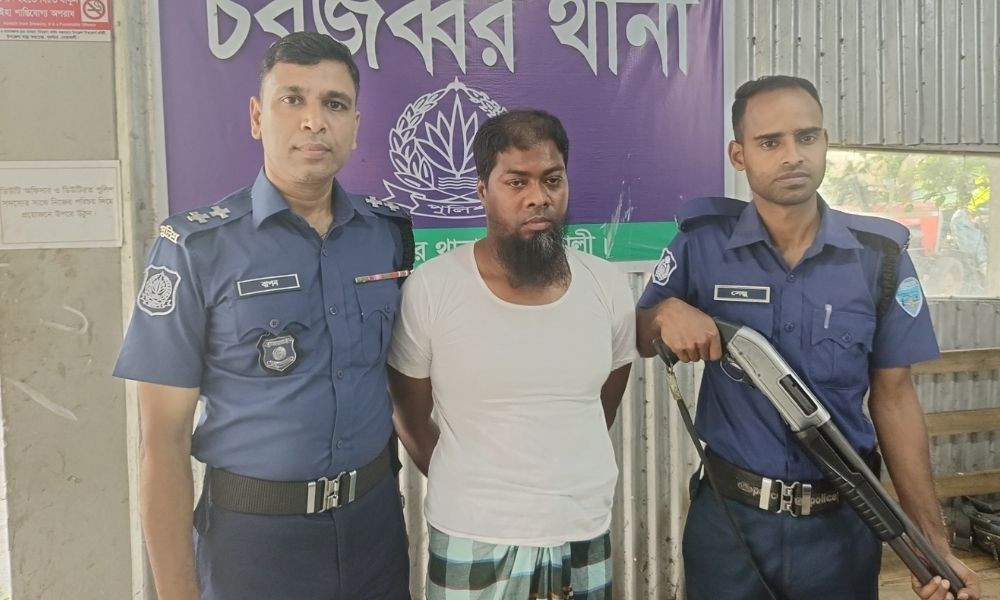 নোয়াখালীতে শ্লীলতাহানির অভিযোগে মাদরাসা শিক্ষক গ্রেপ্তার