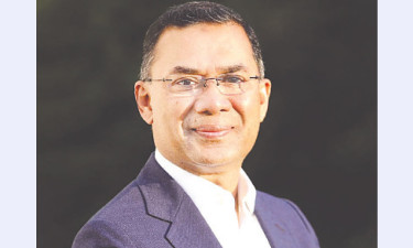 সংগঠন পুনর্গঠন ও বিরোধীদের নতুন বার্তা দিতে চায় বিএনপি
