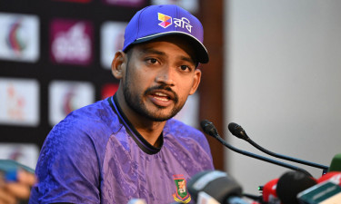 টেস্ট চ্যাম্পিয়নশিপের শীর্ষ পাঁচে চোখ বাংলাদেশের