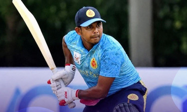 মোসাদ্দেকের দ্রুততম সেঞ্চুরি, তবু হার আবাহনীর