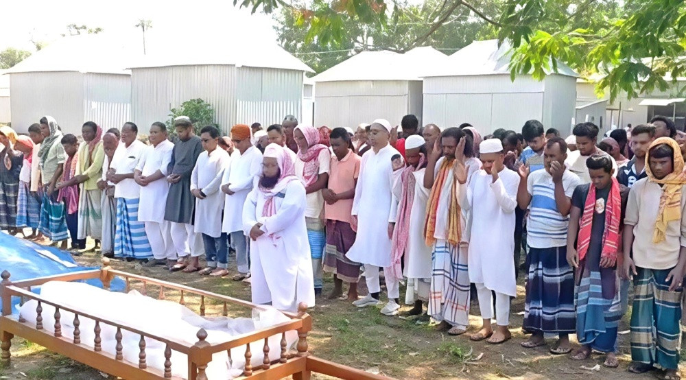 লেবাননে নিহত ফরিদপুরের দিপালীর দাফন সম্পন্ন