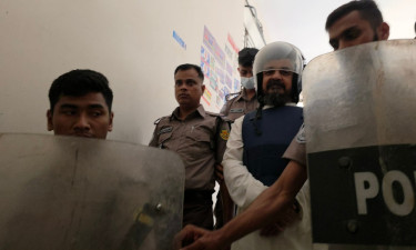 জবি শিক্ষার্থী হত্যাচেষ্টা মামলায় আফজাল নাসের ফের ৩ দিনের  রিমান্ডে