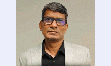 বিবিসির সাংবাদিককে ‘জন্মের ঠিক নেই’ বললেন ব্যারিস্টার শাহরিয়ার!