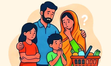 সাধ্যের বাইরে যাচ্ছে নিত্যপণ্য
