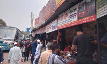 তালা ভেঙে ২৪০ বাস কাউন্টার খুলে দিয়েছে মালিকরা