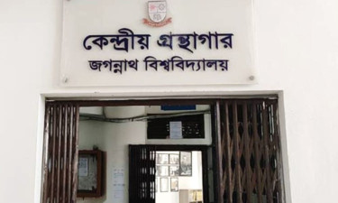 জবির লাইব্রেরিতে বসার জায়গা বাড়ায় স্বস্তিতে শিক্ষার্থীরা