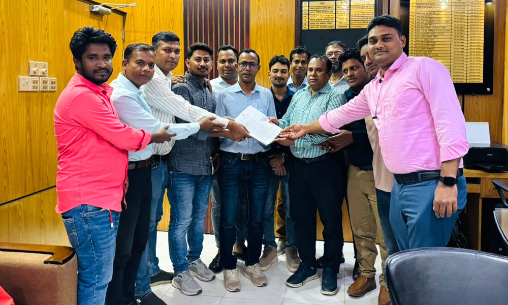 পাবনা সাংবাদিক ইউনিয়নের সভাপতি বাসিদ, সেক্রেটারি শামসুল