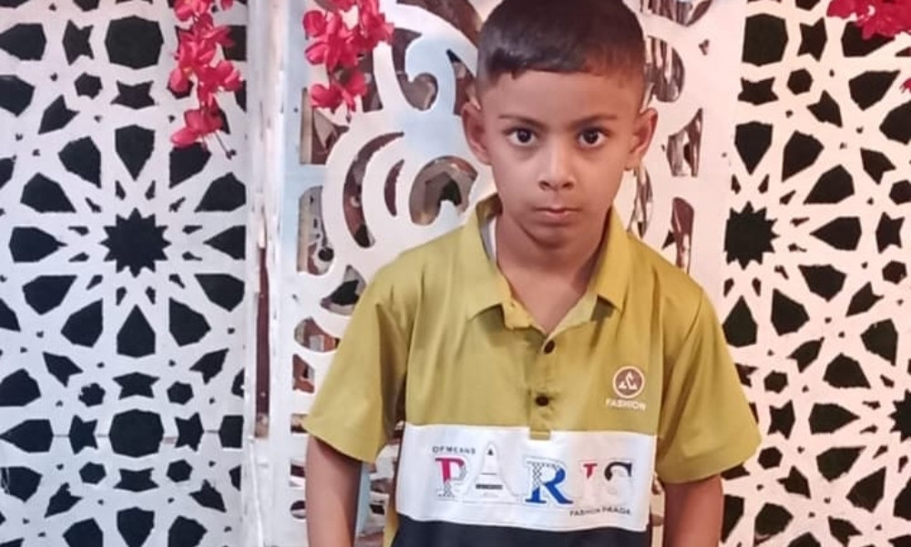 লিচুর বিচি গলায় আটকে শিশুর মৃত্যু