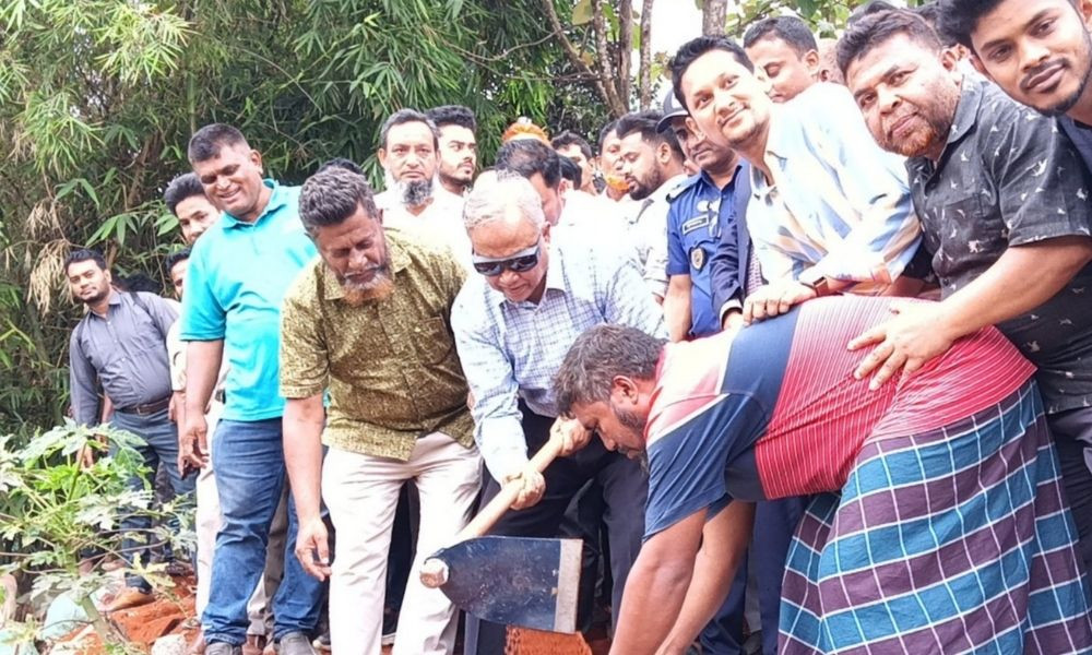 খাল খননের কাজে ‍দুর্নীতির সুযোগ নেই : এমপি নিজাম