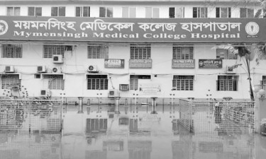 ময়মনসিংহ হাসপাতালে জলাবদ্ধতা