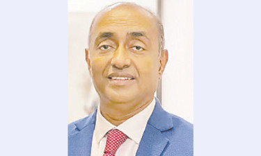 জনপ্রিয় সিদ্ধান্তের পরিবর্তে আইন অনুযায়ী সঠিক সিদ্ধান্ত নিন