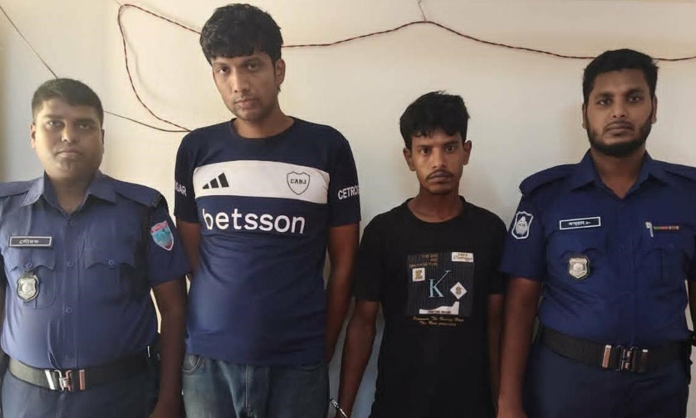 ৪০০ পিস ইয়াবাসহ দুই মাদক কারবারি আটক