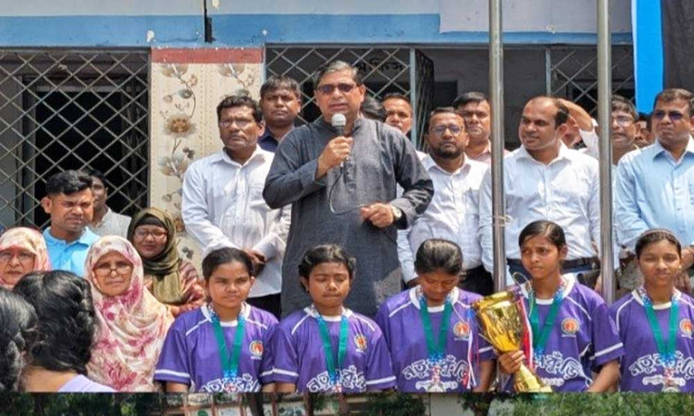 মেয়েদের শিক্ষার প্রসার ছাড়া দেশের সার্বিক উন্নয়ন সম্ভব নয়