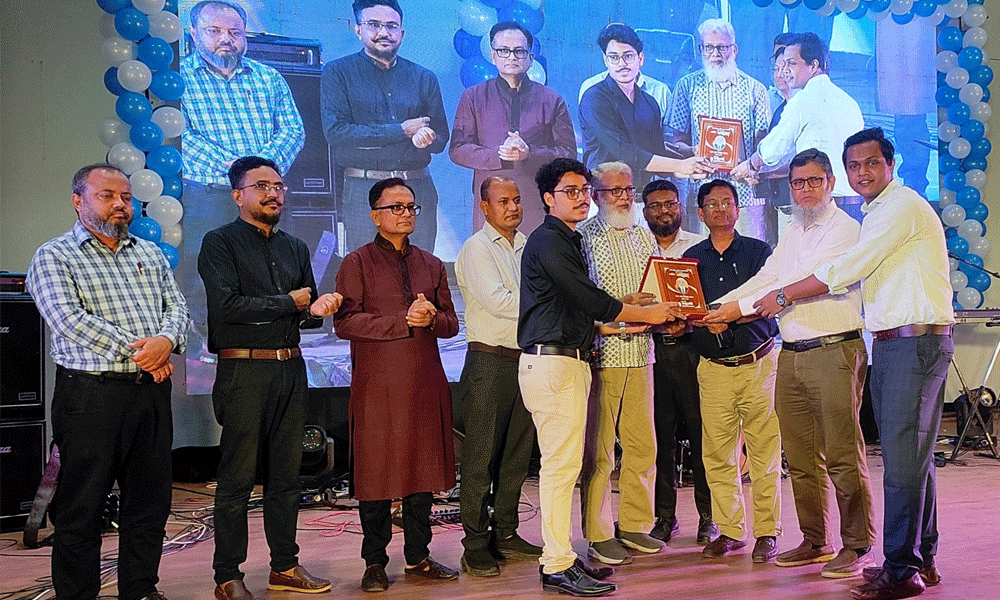 কুমেকে সন্ধানীর নবীনবরণ ও সাংস্কৃতিক সন্ধ্যা