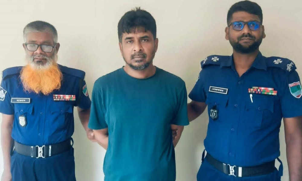 যশোরে ব্যবসায়ীকে কুপিয়ে হত্যা, এক সন্দেহভাজন আটক