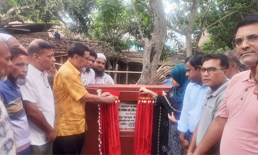 বেহাল ও অবহেলিত সড়ক সংস্কার করা হবে