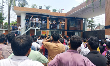 নারায়ণগঞ্জে পোশাক কারখানা থেকে কর্মকর্তার মরদেহ উদ্ধার