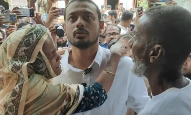 নাগরিকদের নিরাপত্তা দিতে সরকার পুরোপুরি ব্যর্থ হচ্ছে : নাসীরুদ্দীন পাটওয়ারী