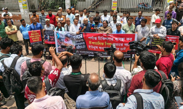 জনস্বাস্থ্যের চেয়ে নিজেদের স্বার্থ নিয়েই ব্যস্ত ছিল অন্তর্বর্তী সরকার : সিপিবি