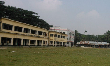 নকলের দায়ে এসএসসি পরীক্ষার্থী বহিষ্কার