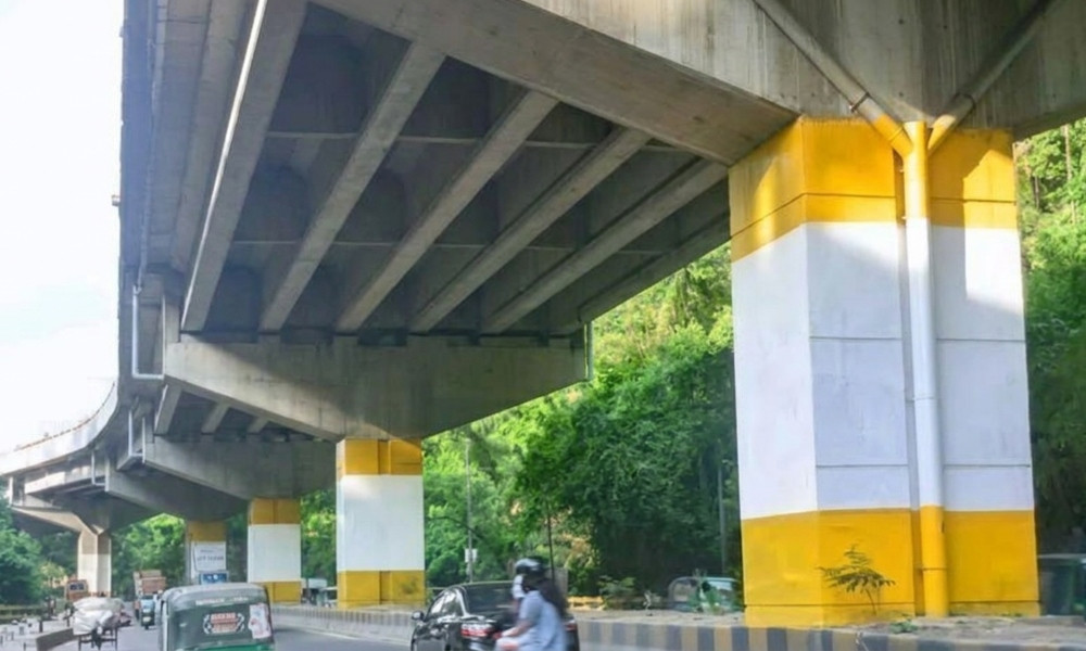 জুলাই গ্রাফিতি মুছে ফেলা নিয়ে উত্তেজনা, সিএমপির নিষেধাজ্ঞা জারি