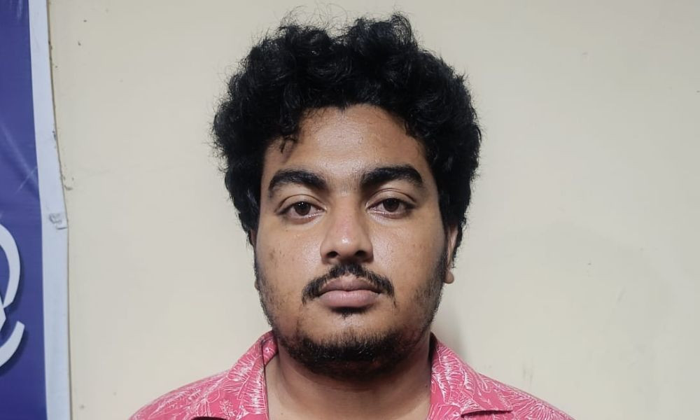 মেহেরপুরে আইফোনসহ জুয়াড়ি গ্রেপ্তার