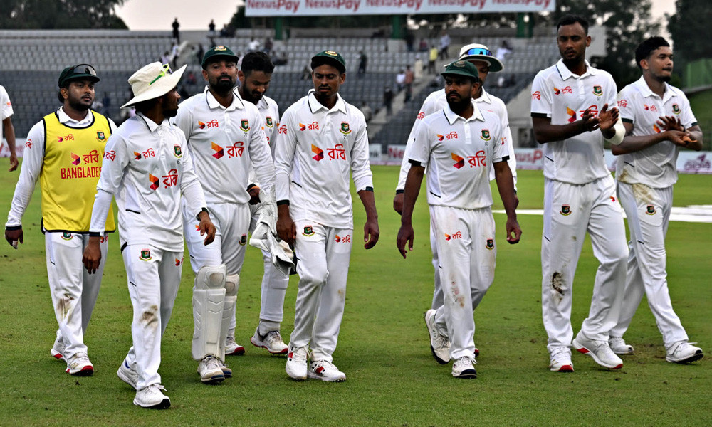 পাকিস্তানকে ধবলধোলাই করতে ৩ উইকেট চাই বাংলাদেশের