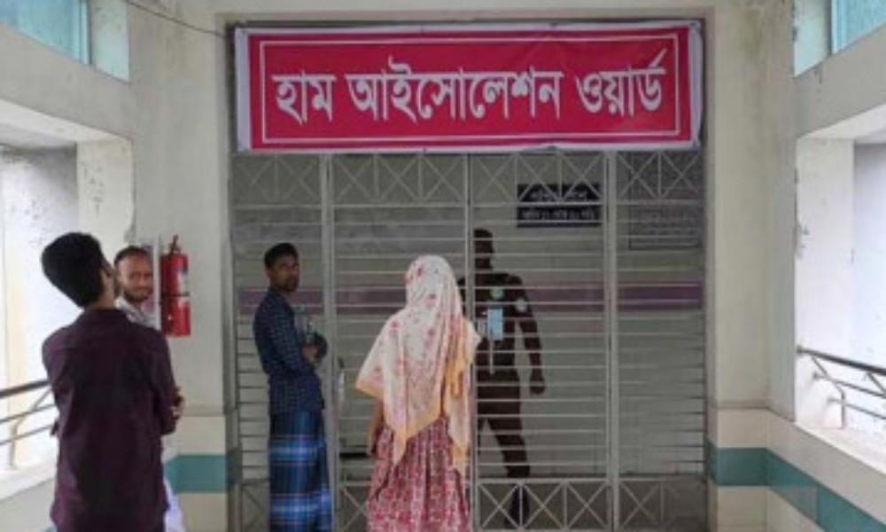 অন্তর্বর্তী সরকারের স্বাস্থ্য উপদেষ্টাসহ দায়ীদের বিচার দাবি