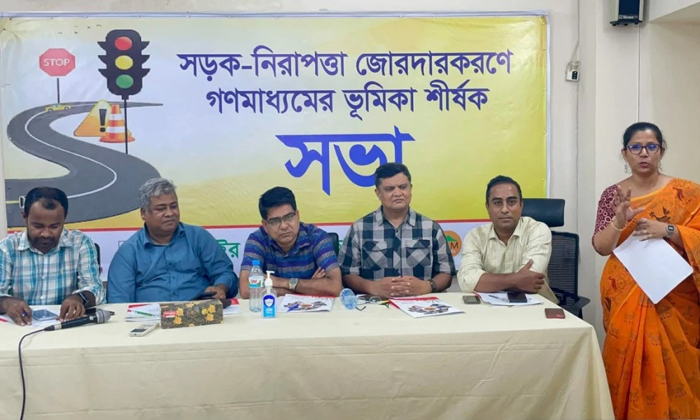 নিরাপদ ঈদযাত্রায় ফিটনেসবিহীন যানবাহন চলাচল বন্ধের সুপারিশ