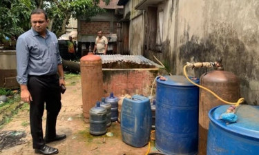 শ্রীমঙ্গলে ছাড়পত্র না থাকায় দুই প্রতিষ্ঠানকে জরিমানা