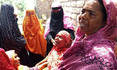 টাঙ্গাইলে সড়ক দুর্ঘটনায় নিহতদের ১০ জনের বাড়ি নওগাঁর মান্দায়